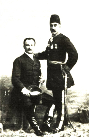 پرویز کیهان,معمار پرویز کیهان,مجله آبادی,مسن ترین معمار معاصر,مجله آبادی قدیمی,مجله آبادی,سهیلا بسکی,خانه امین الضرب,آغازگران معماری امروز ایران,